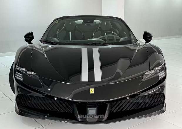 Ferrari SF90
