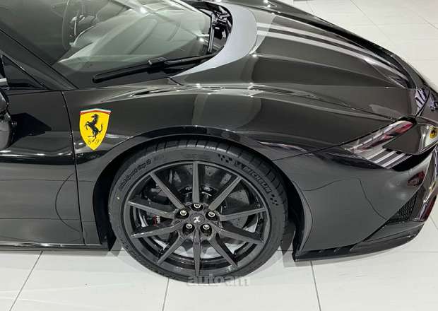 Ferrari SF90