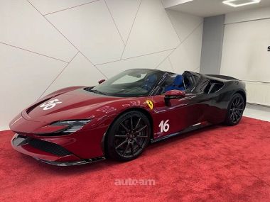 Ferrari SF90  2024 