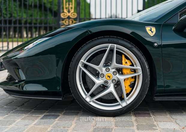Ferrari F8