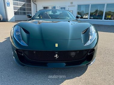 Ferrari 812 Superfast  2024 