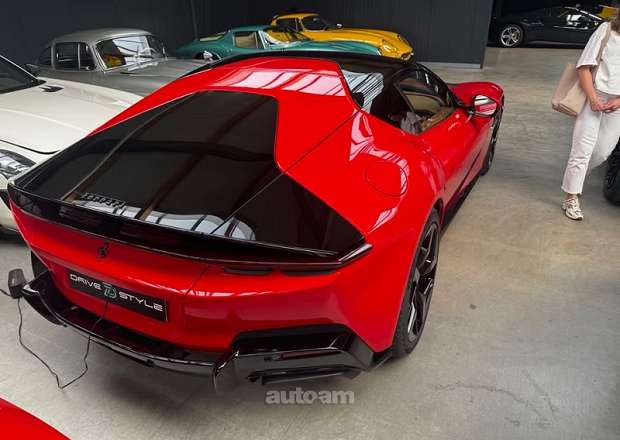 Ferrari F12