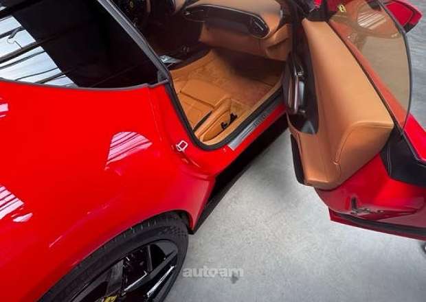 Ferrari F12