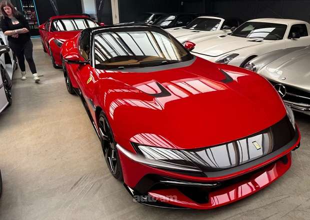 Ferrari F12