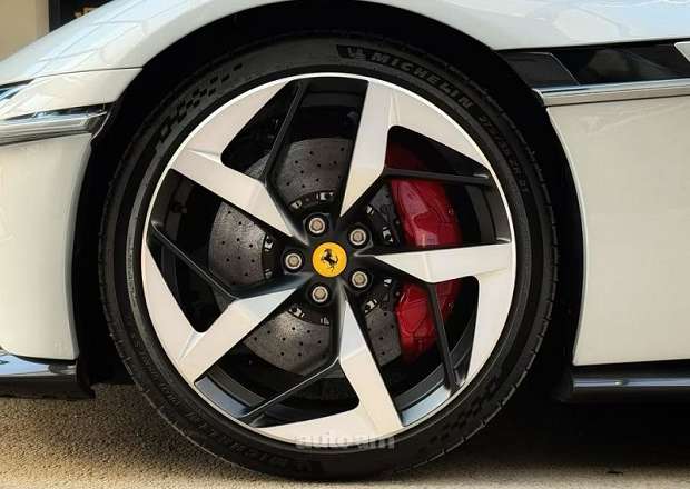 Ferrari F12