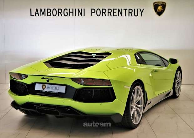 Lamborghini Aventador