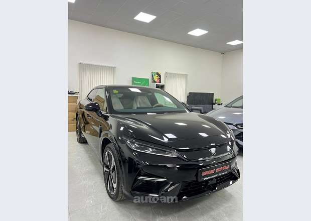BYD Song  L