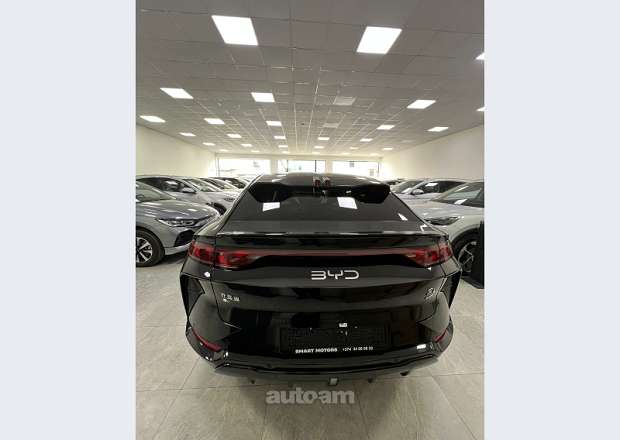 BYD Song  L