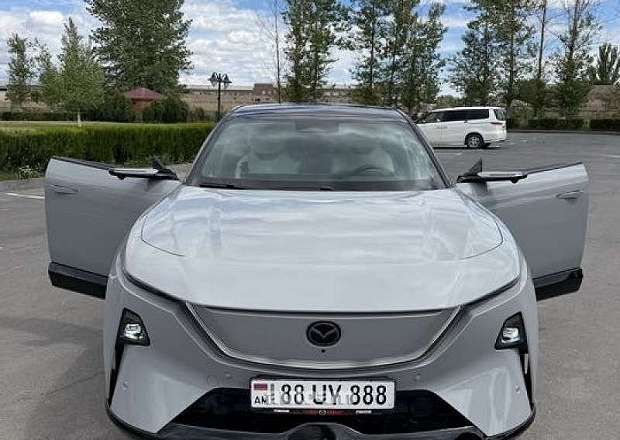 Mazda EZ-60