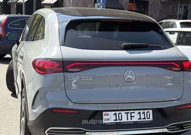 Mercedes-Benz EQE SUV AMG