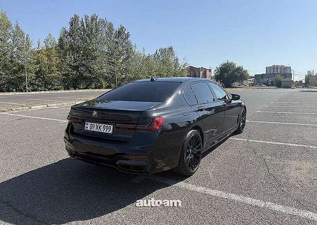 BMW 740 2016 — լուսանկար 5