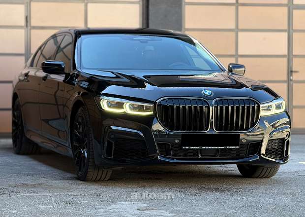 BMW 750