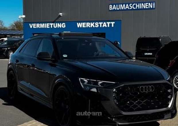 Audi RSQ8