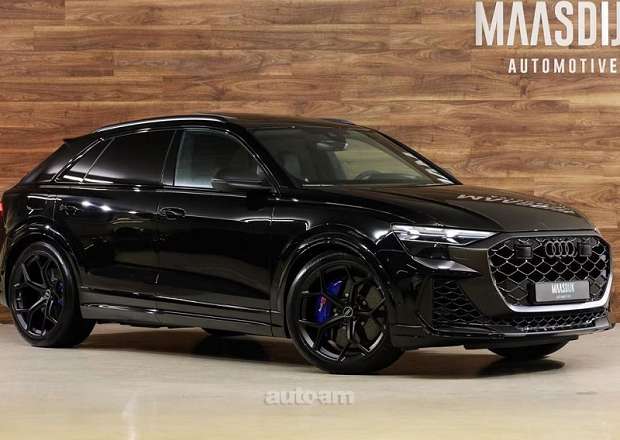 Audi RSQ8