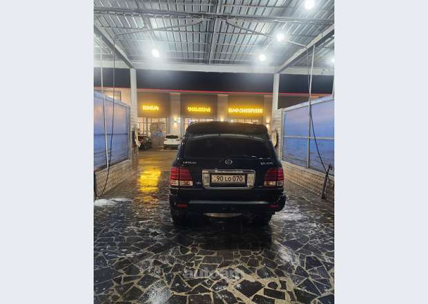 Lexus LX 470