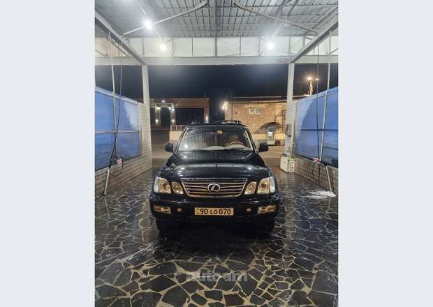Lexus LX 470