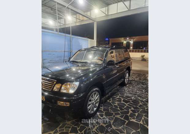 Lexus LX 470