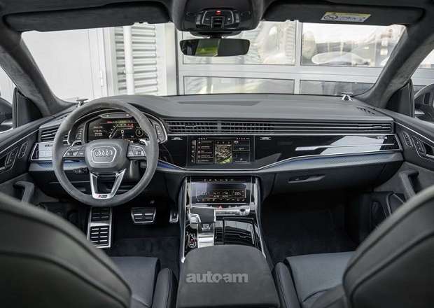 Audi RSQ8