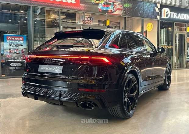 Audi RSQ8