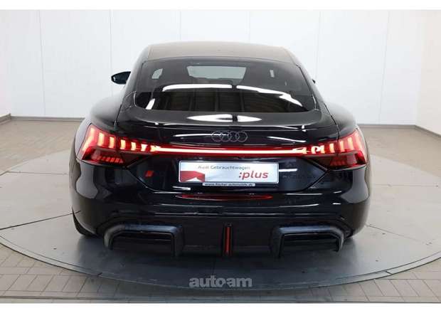 Audi RS e-tron