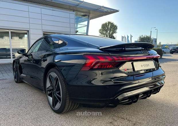 Audi RS e-tron