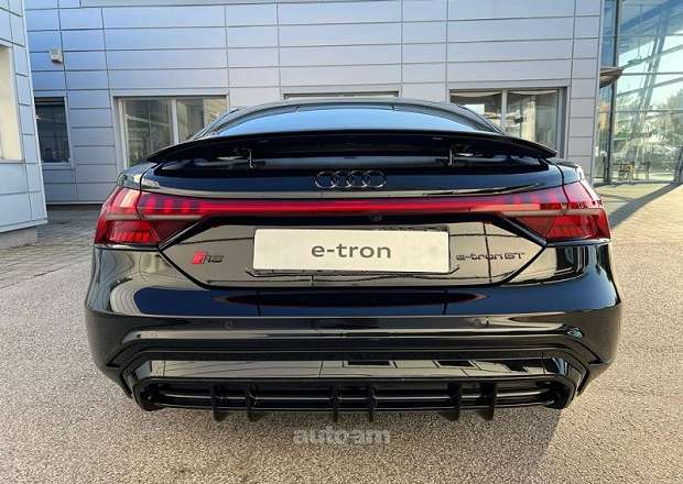 Audi RS e-tron