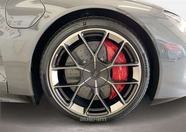 Audi RS e-tron