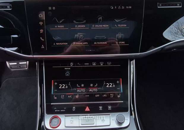 Audi S8/R8