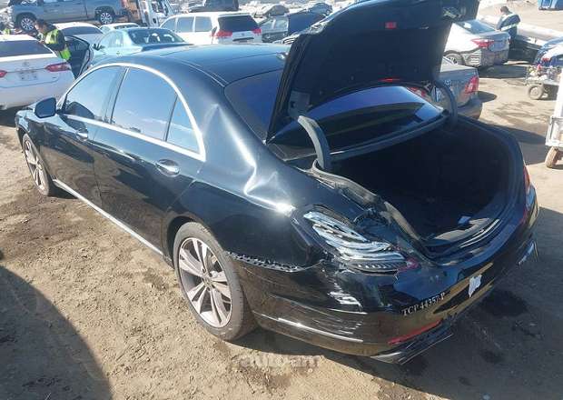 Mercedes-Benz S 450