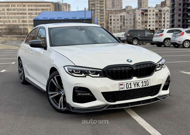 BMW 330