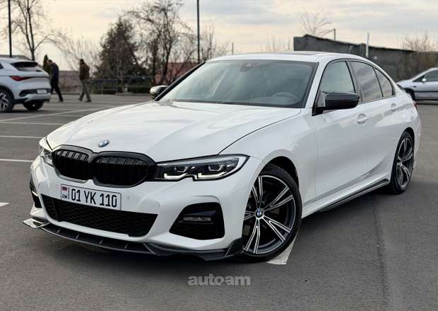 BMW 330