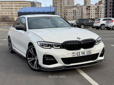 BMW 330  2020 