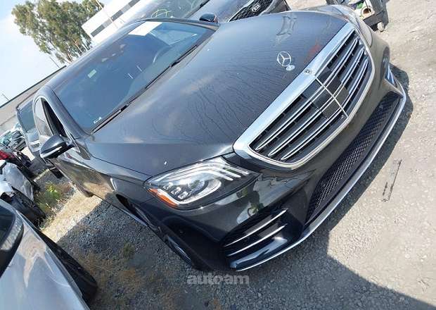 Mercedes-Benz S 560