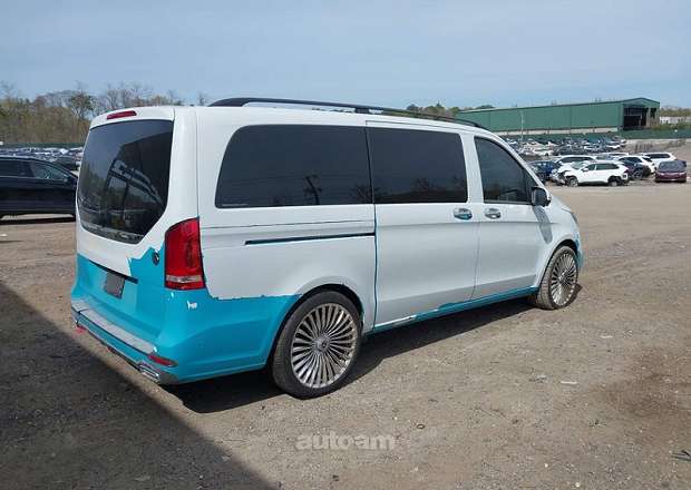 Mercedes-Benz Metris