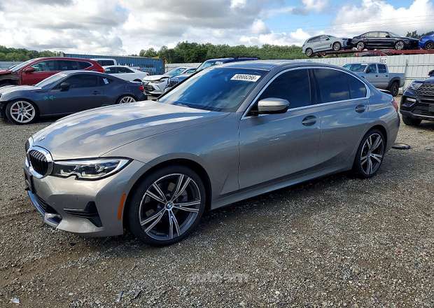 BMW 330