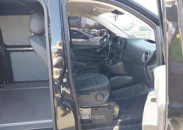 Mercedes-Benz Metris