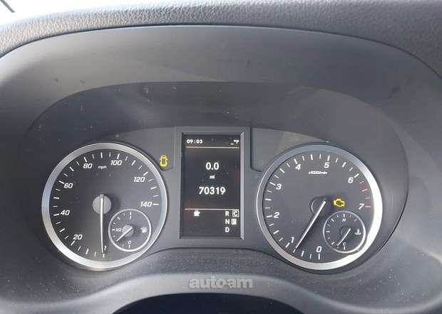 Mercedes-Benz Metris
