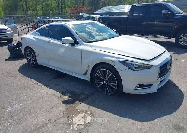 Infiniti Q60