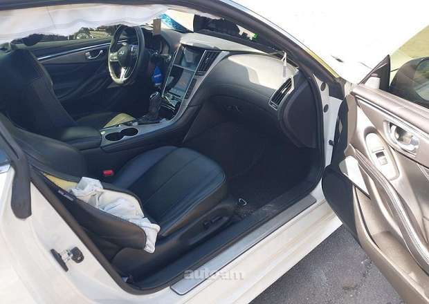 Infiniti Q60