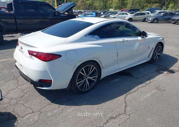 Infiniti Q60