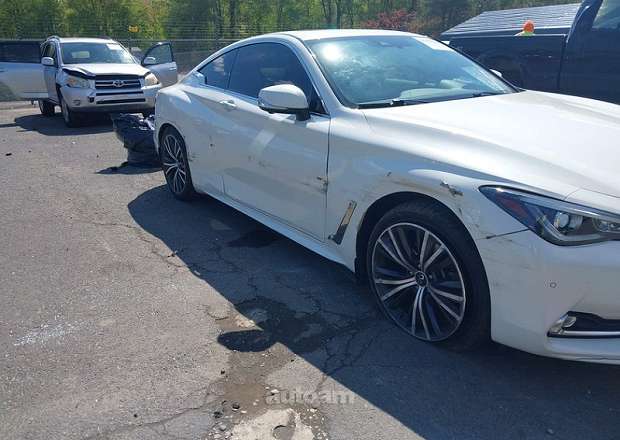 Infiniti Q60