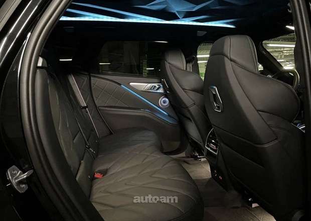 BMW XM