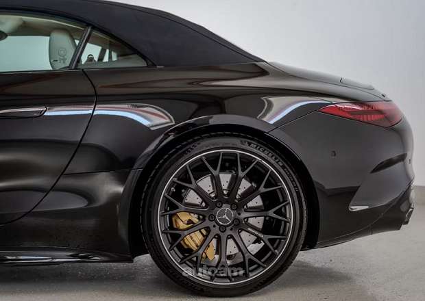 Mercedes-Benz SL 63 AMG