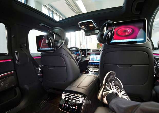 Mercedes-Benz S 500