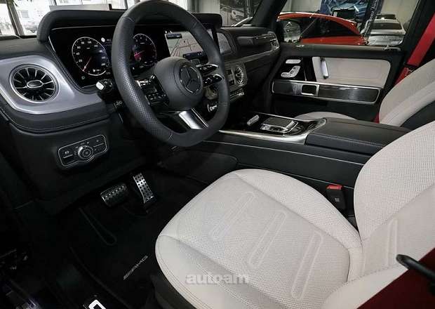 Mercedes-Benz G 500