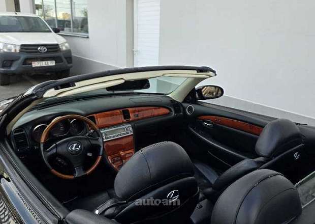 Lexus SC 430