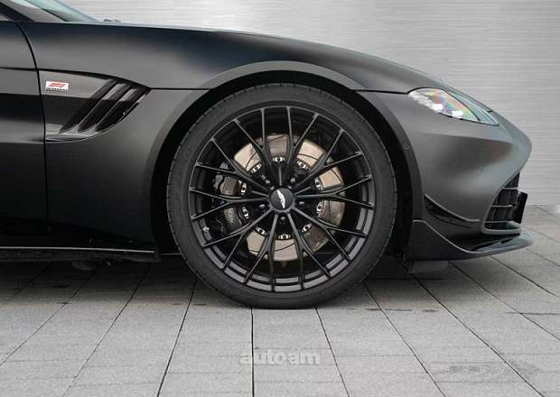 Aston Martin V8 Vantage