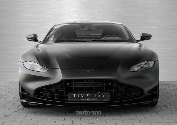 Aston Martin V8 Vantage