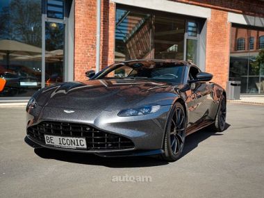 Aston Martin V8 Vantage  2022 