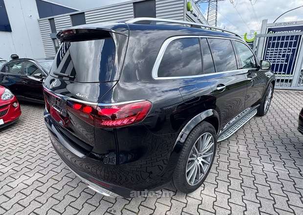 Mercedes-Benz GLS 500